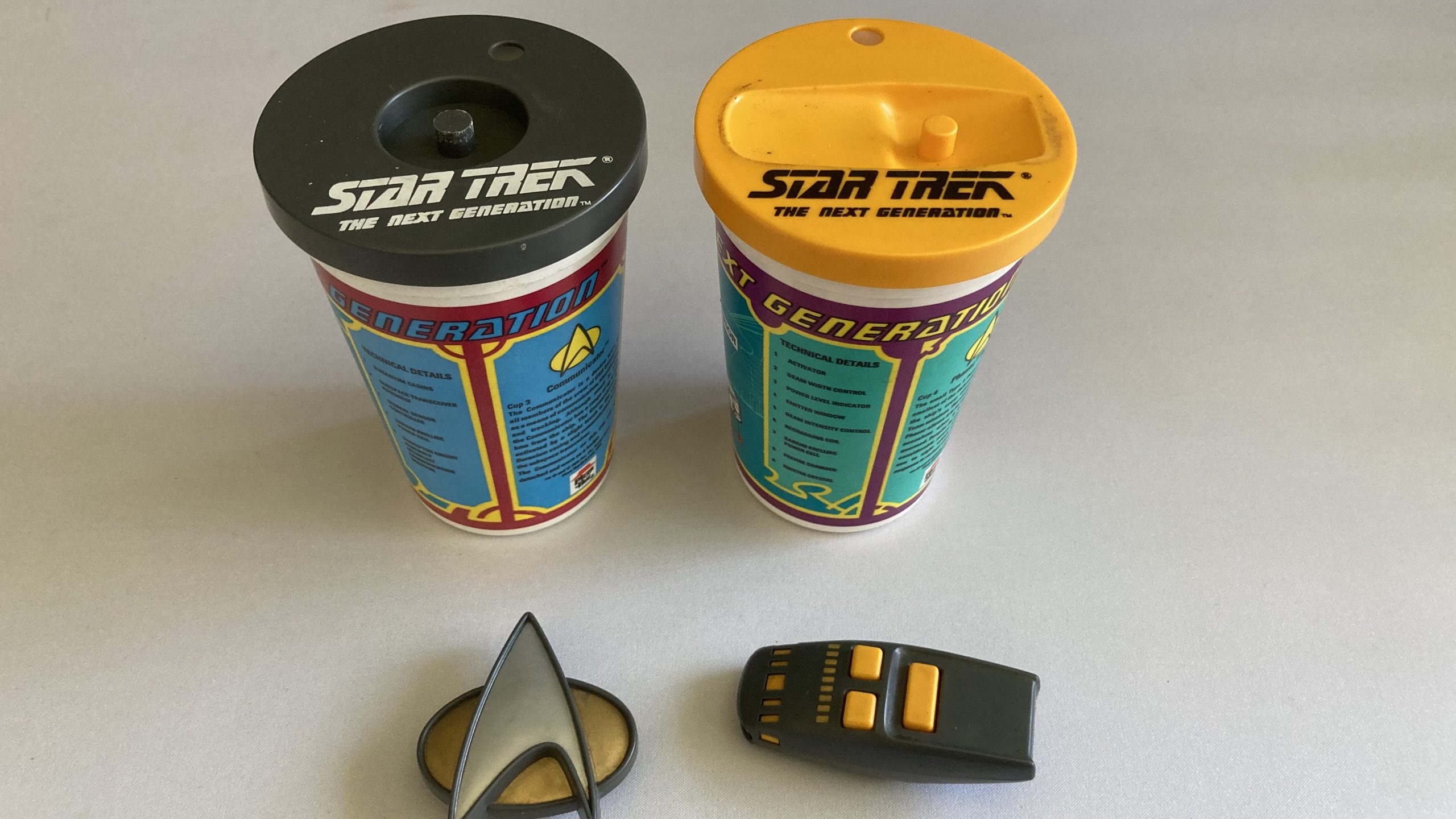 Karen's second (and third) tat item)s) - A pair of 'Star Trek The Next Generation' collectable cups from Pizza Hut